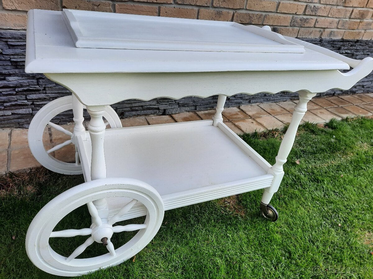 Servírovací stolík/ vozík - 4