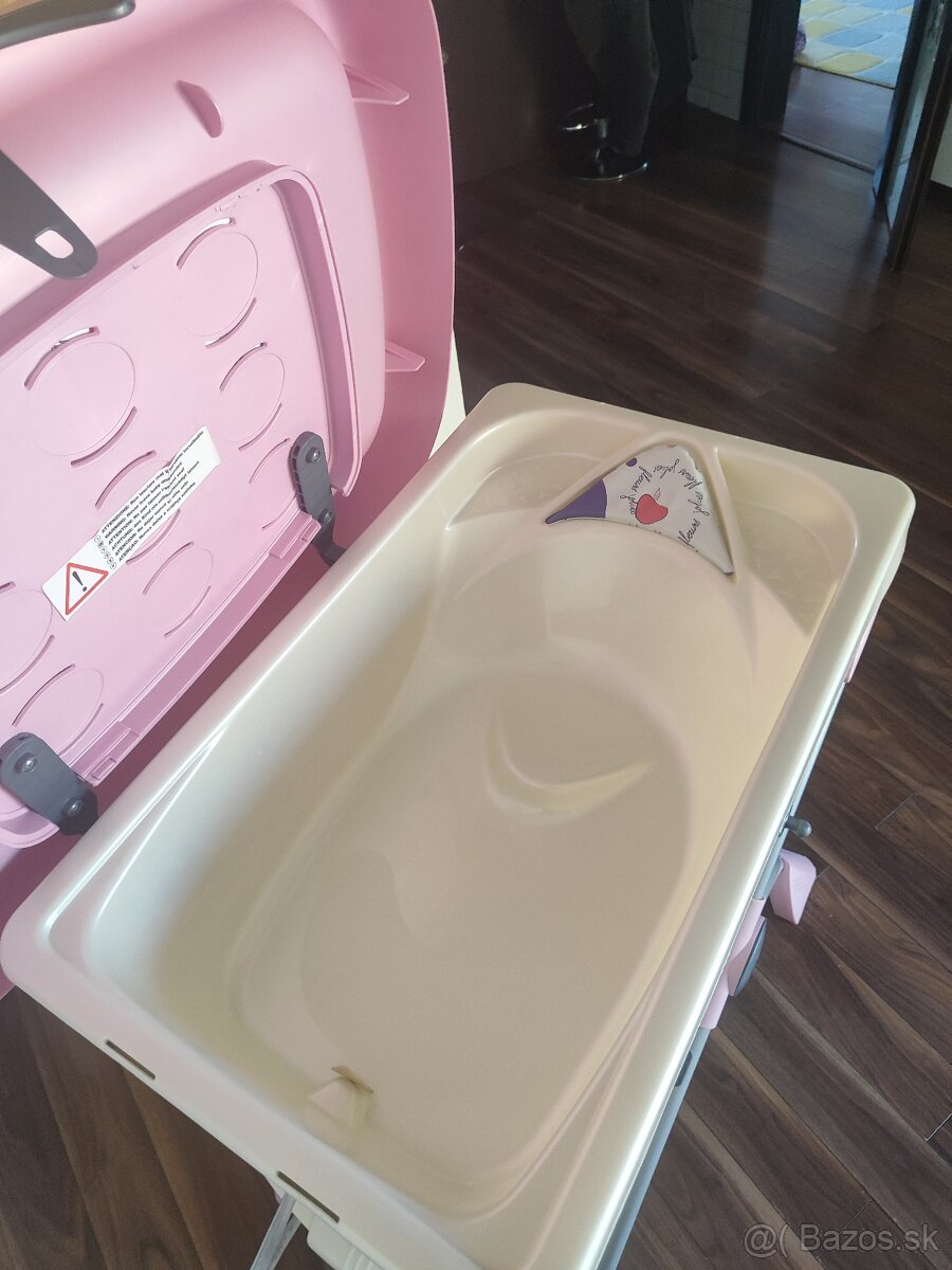 Prebalovaci pult s vaničkou - 4