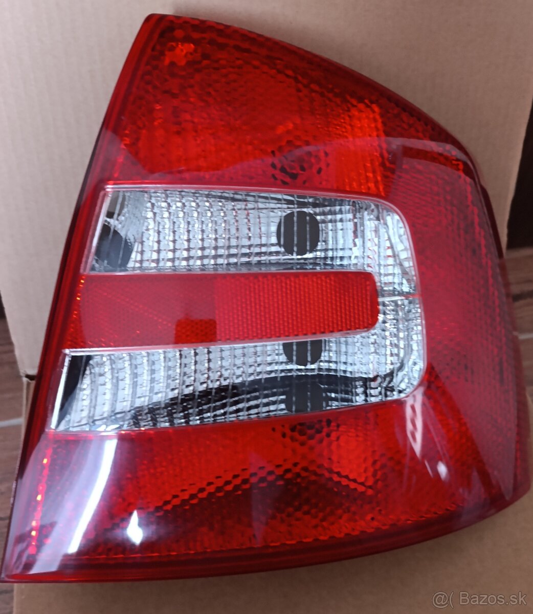 Zadné svetlo, Octavia 2 - 4
