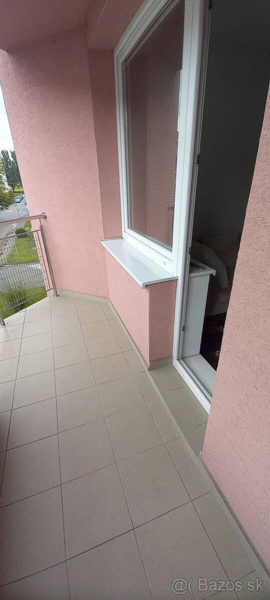 1 izbový byt na prenajom - 4