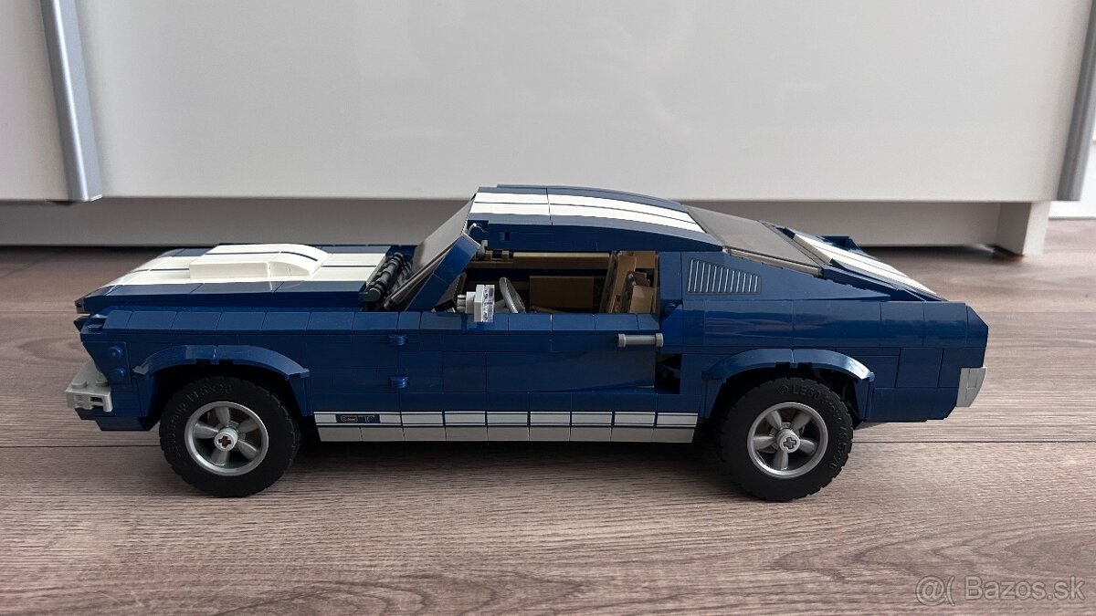 LEGO Creator Expert - 10265 Ford Mustang - 4