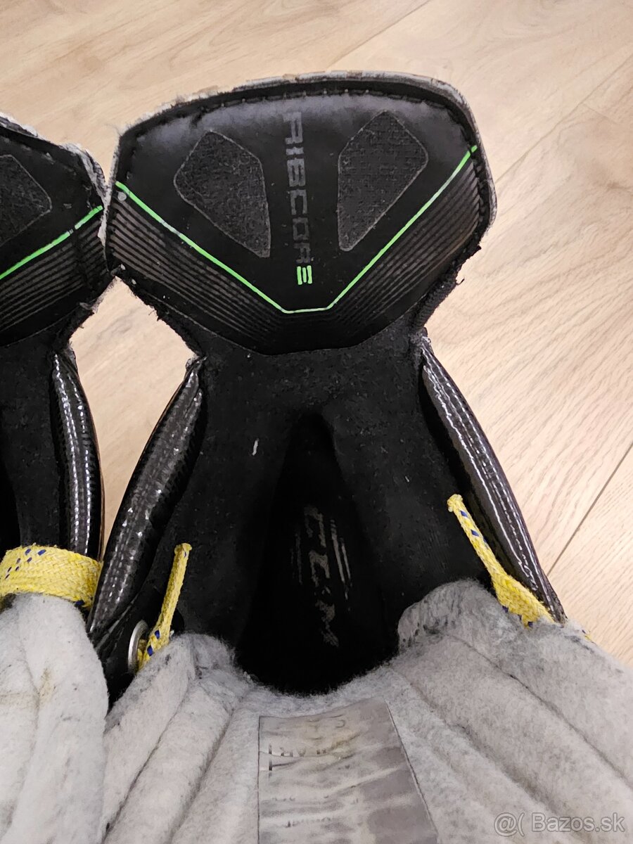 CCM Ribcor 88, JR 2, 21,8 cm, eu 34. - 4