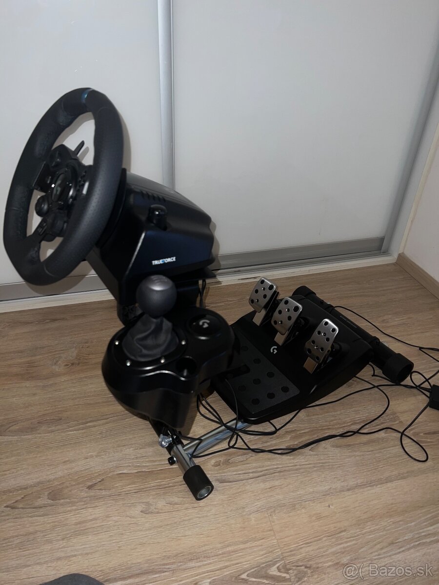 Komplet Racing Set: Logitech G923 (PS5/PC) + Radiaca páka + - 4