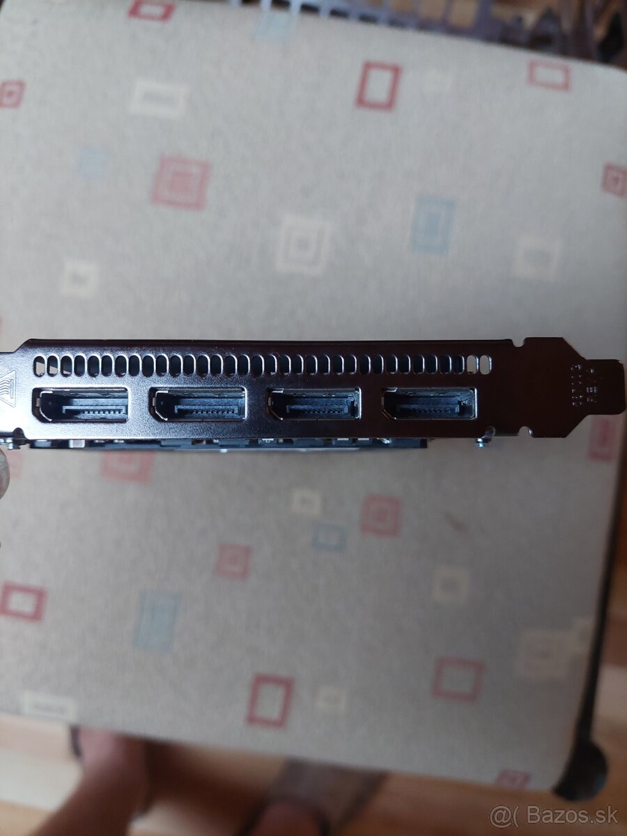 Predám grafickú kartu AMD FirePro W7100. - 4