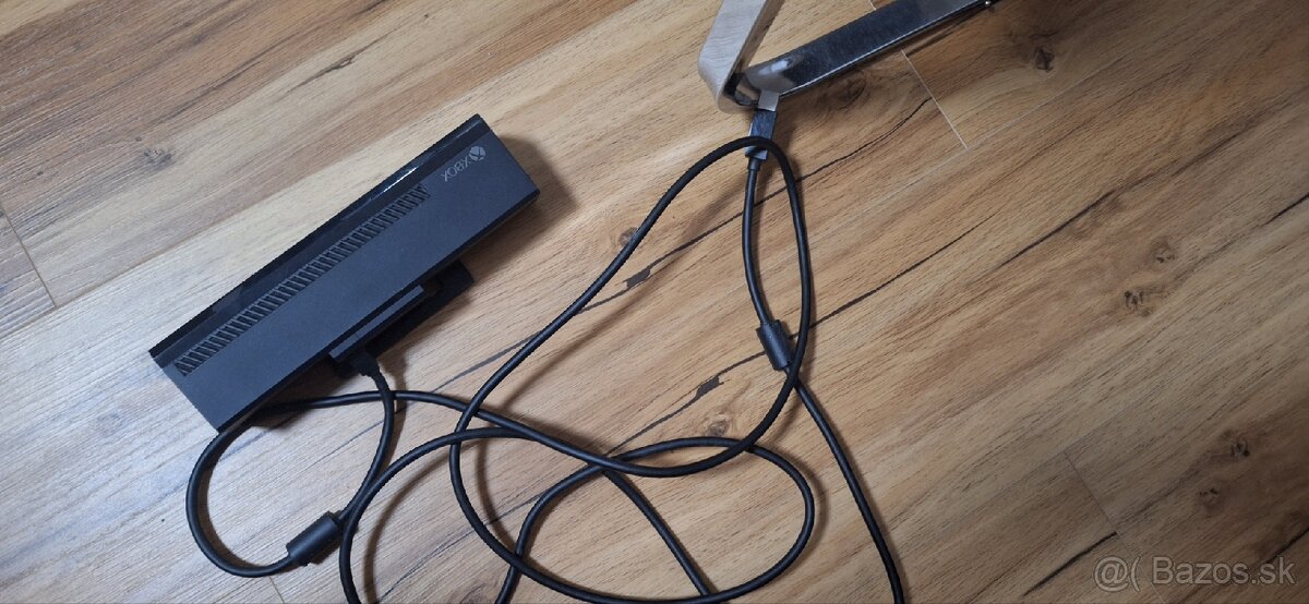 X-box one kinekt - 4