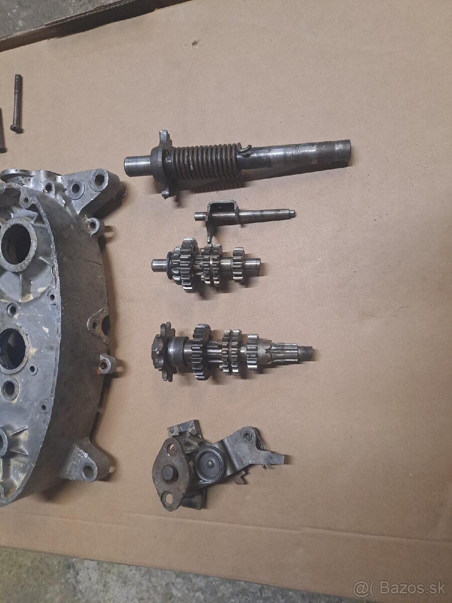 Motor na diely pionier 05 - 4