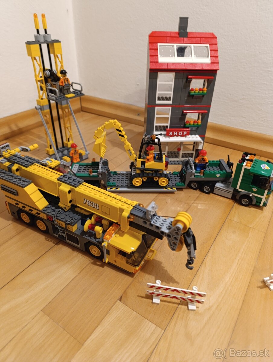 Lego 7633 - 4