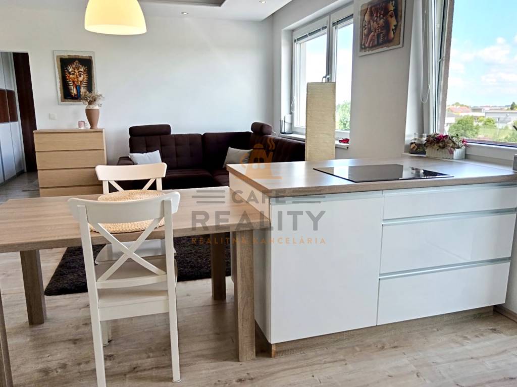 Na prenájom 2 izbový byt, Hrubá Borša, ul. Pri Akadémii, okr - 4