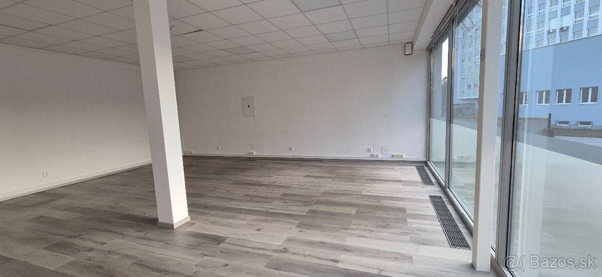 Prenajom kancelarie Banska Bystrica Jegorovova - 4
