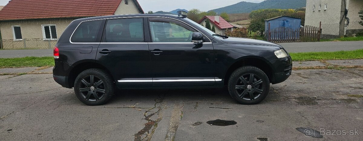 Predám Wolksvagen Tuareg 3.0 - 4