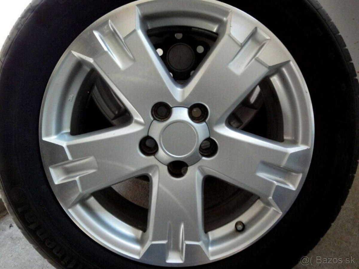 stredová krytka Toyota RAV4 115mm - 4