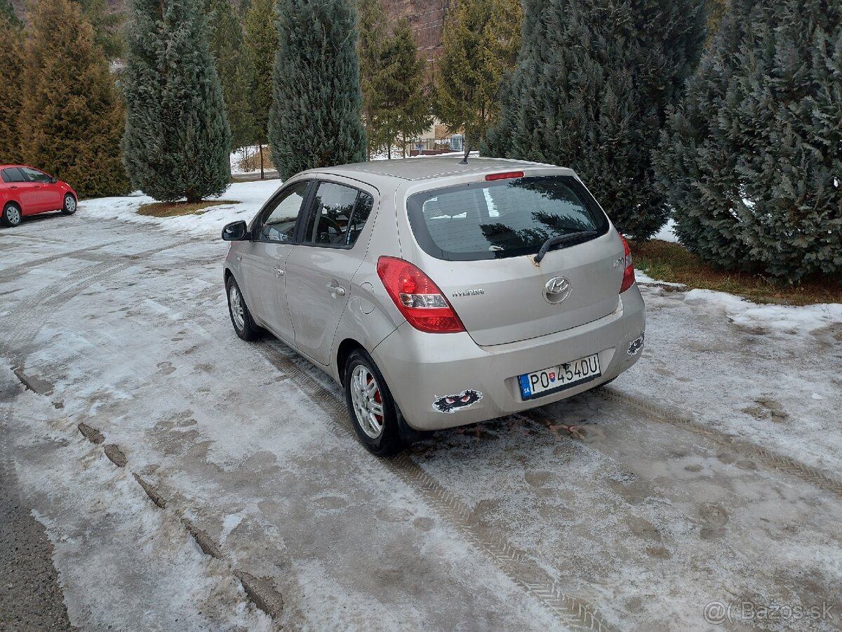 Predáme Hyundai i20 - 4