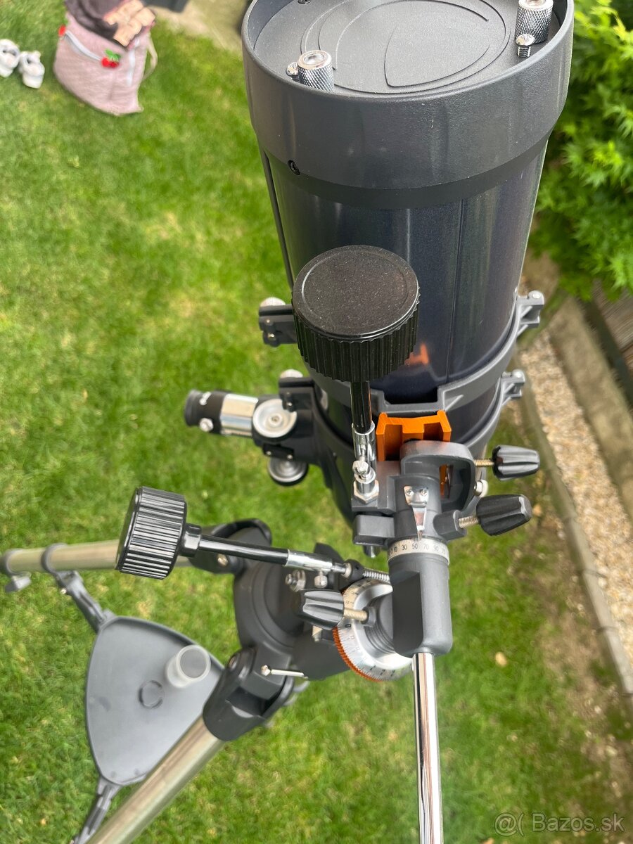 Astronomický ďalekohľad Celestron - 4