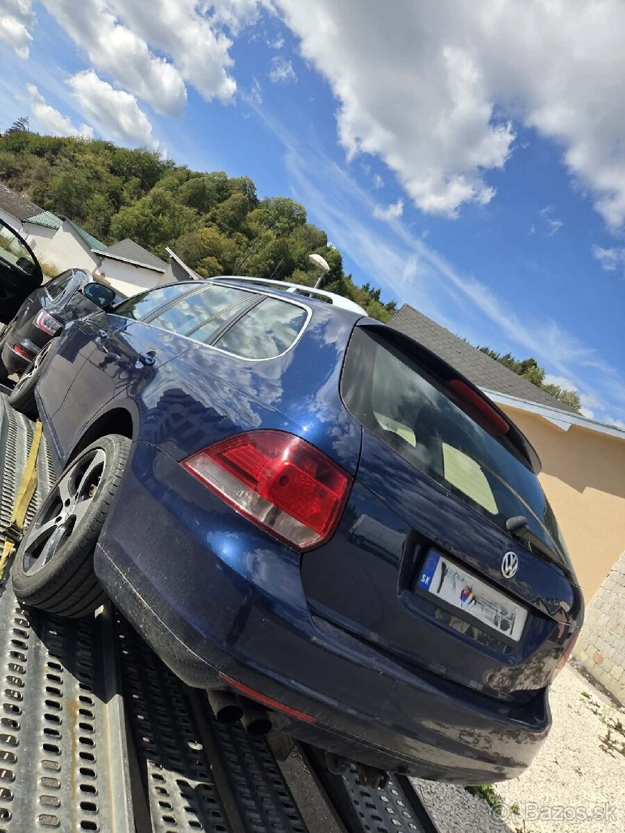 VW Golf 6 - 4