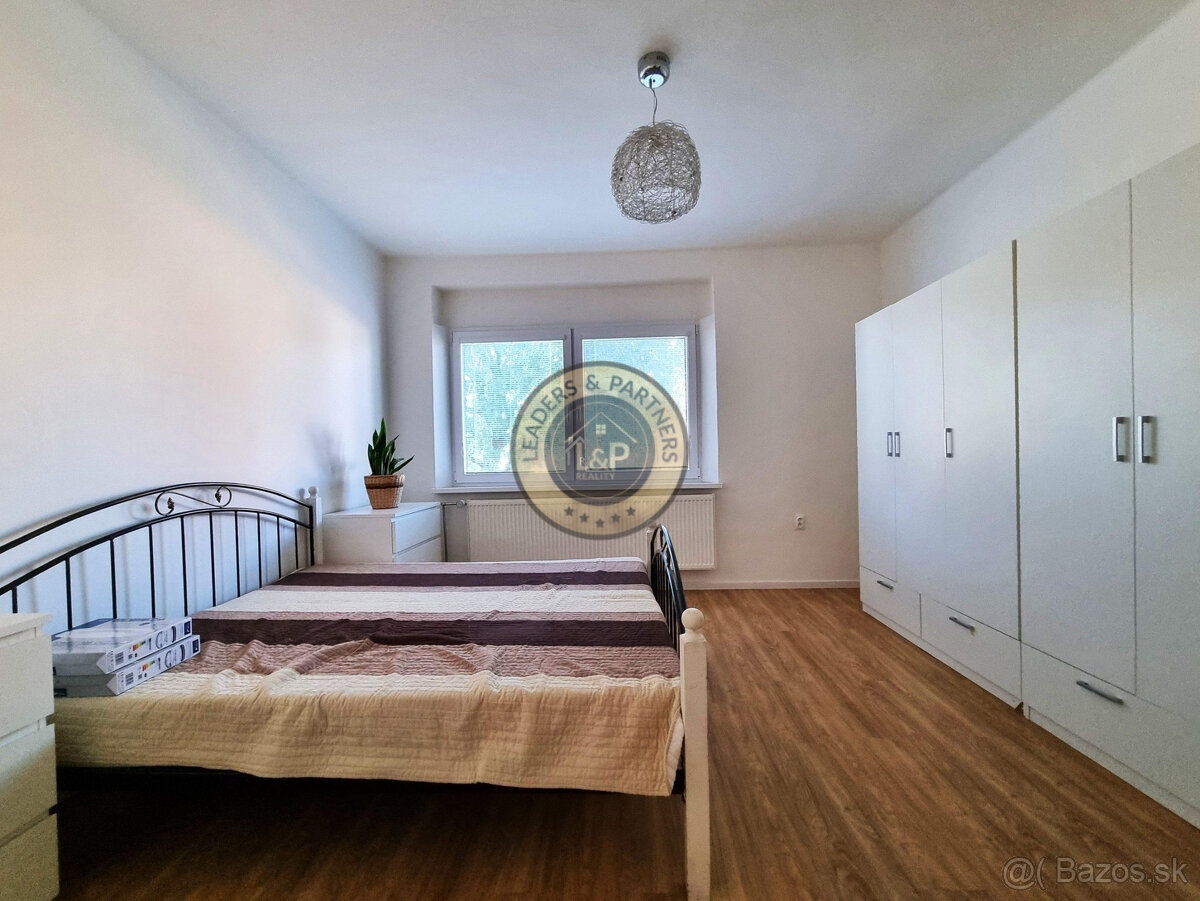 PREDAJ rodinný dom Bezenye-Paprét - 4