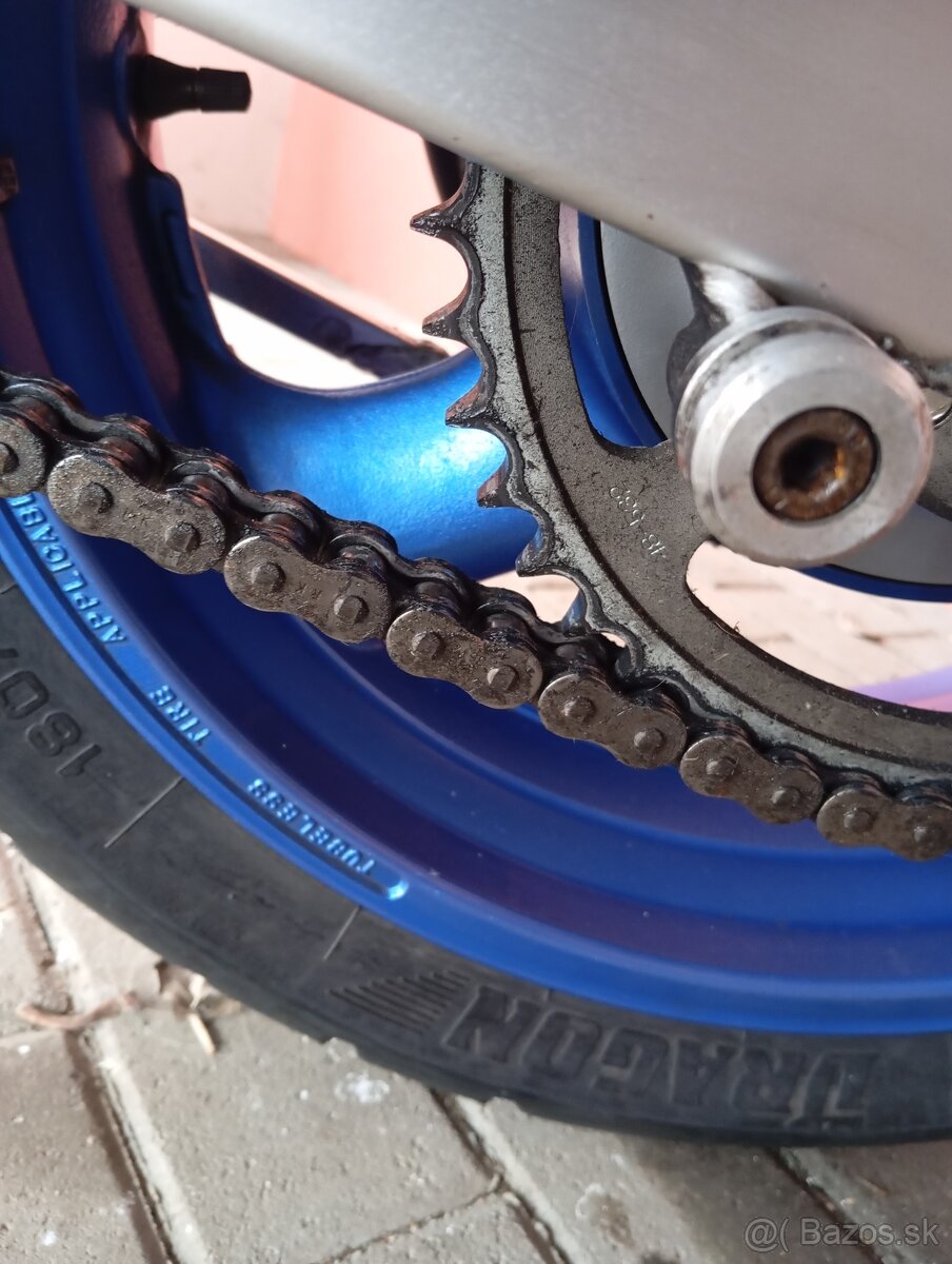 Suzuki GSX-R 1100 - 4