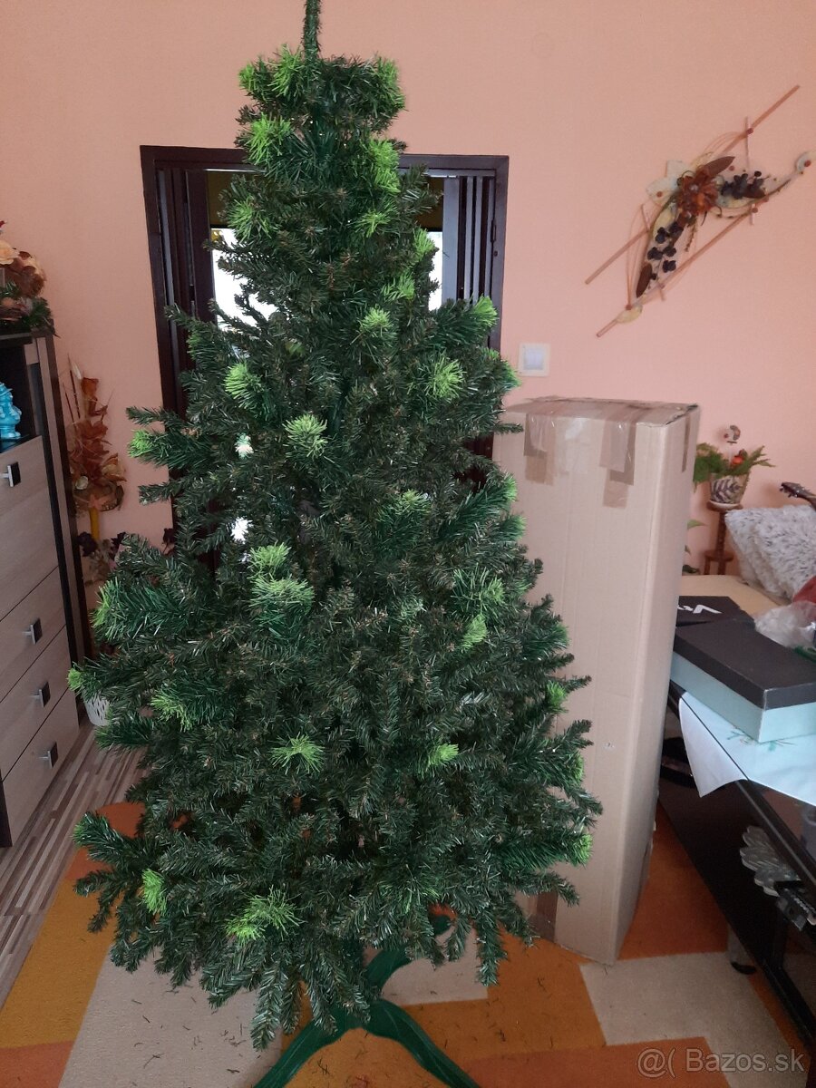 Luxusný 3D vianocny stromcek výška 220cm - 4