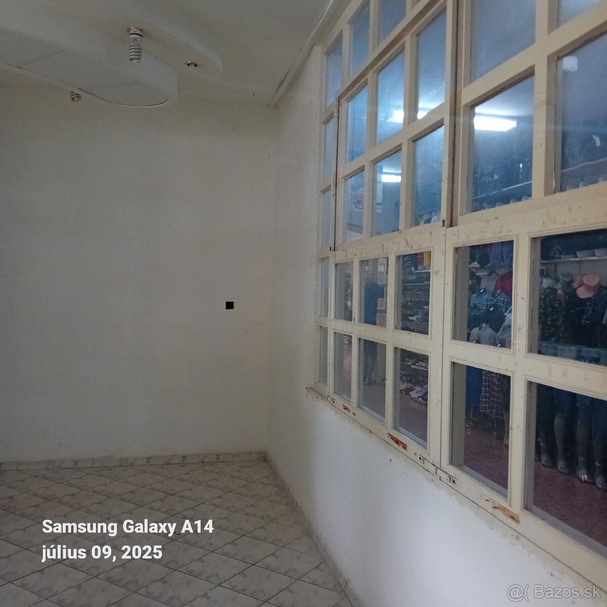 Obchodný priestor na predaj - 4