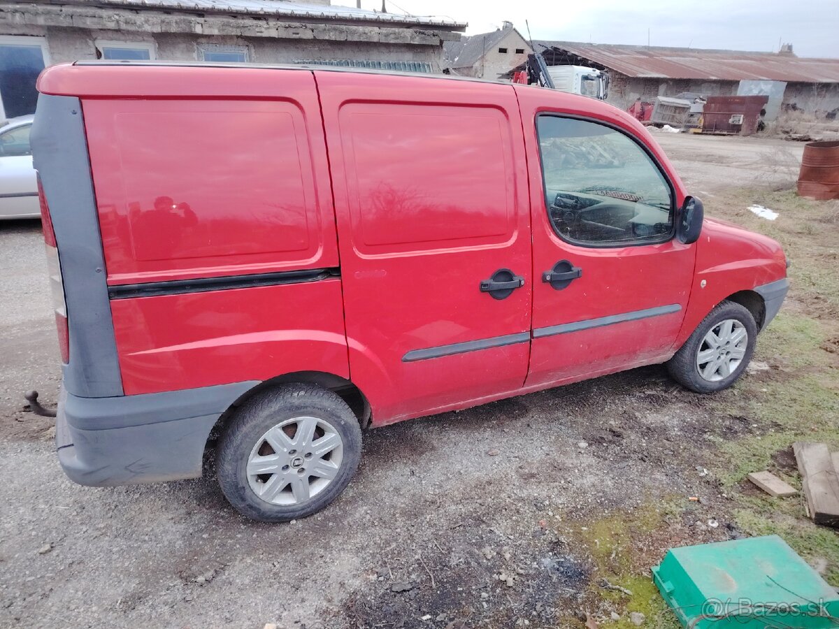 Fiat Doblo 1.9d rozpredám na diely - 4