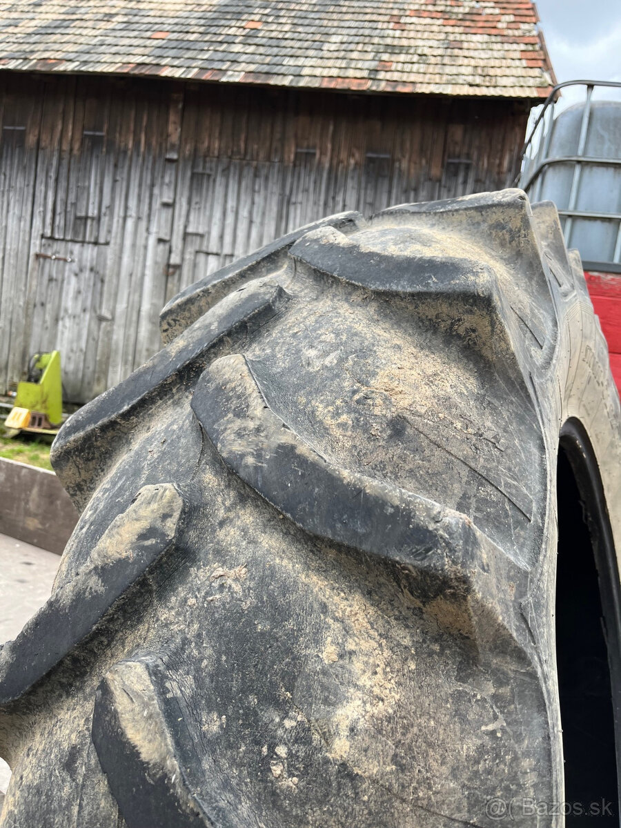 Traktorová pneu 18,4-34 8Pr - 4