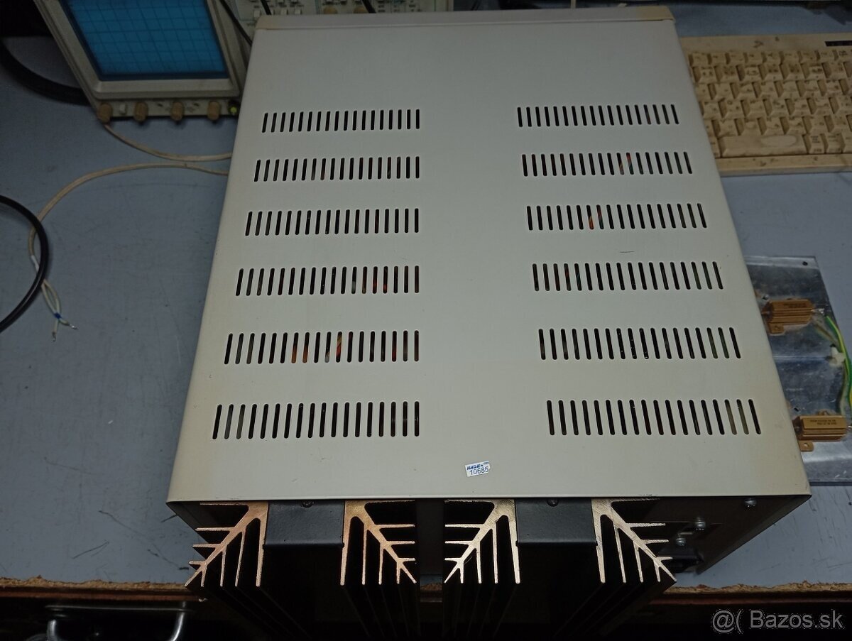 Laboratorny zdroj - 4