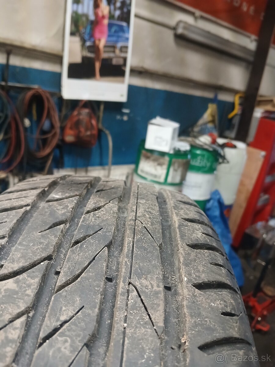 205/60 R16 - 4