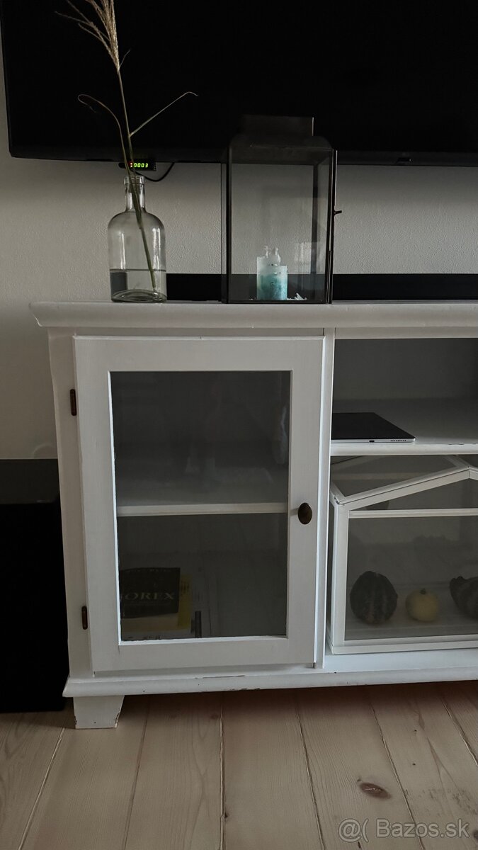 Ikea Markor TV skriňa - 4