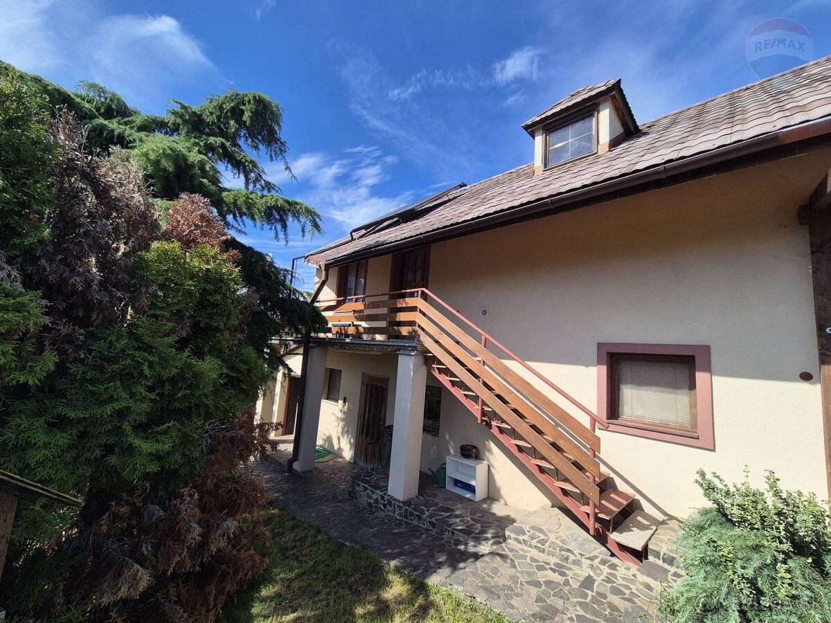 Na prenájom 6-izb. rodinný dom v Malom Lapáši - 4