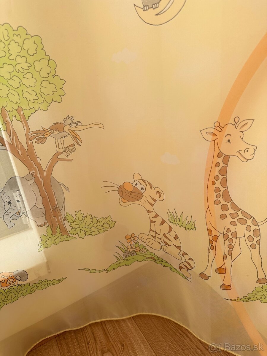 Krasna zaclona do detskej izby - 4