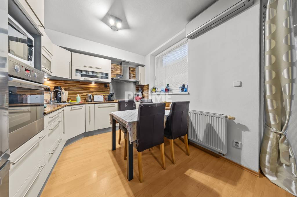 MODERNÝ 4i RD, TERASA, ZÁHRADA, TERASA, GARÁŽ, Čakanková uli - 4