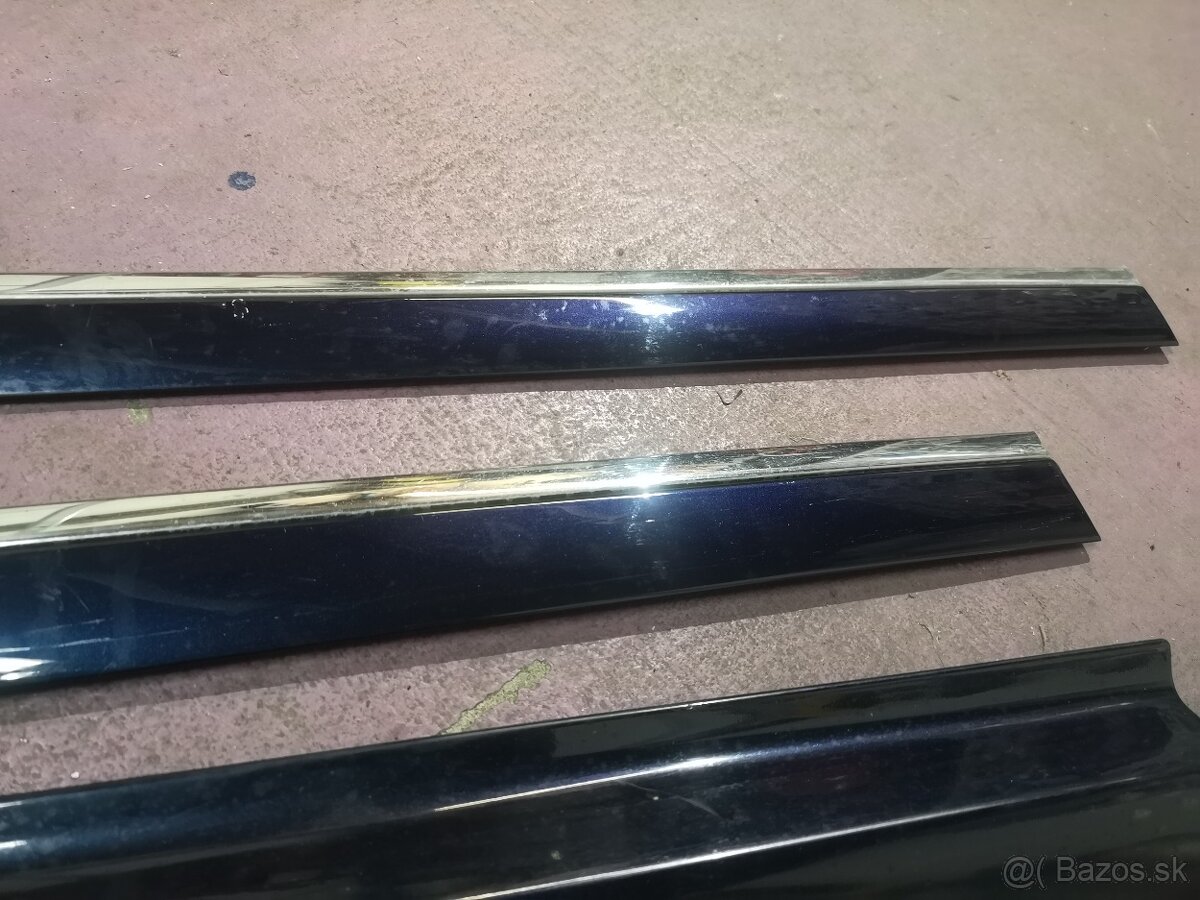 Lišty dverí Audi A8 D3 - Pravá strana - 4