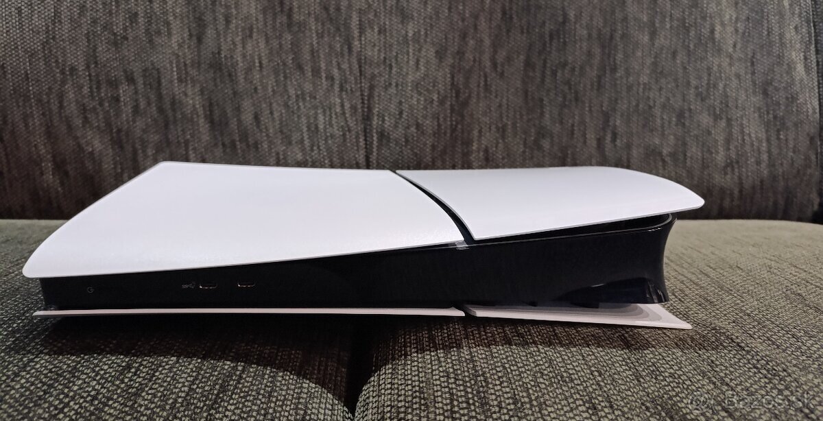 Sony PlayStation 5 Slim 1 TB PS5 + 1x ovládač - 4