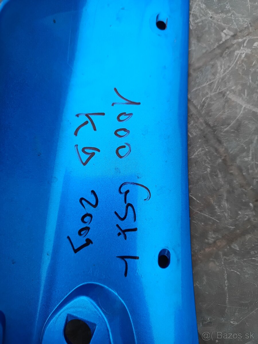 Predám prednú kapotáž Suzuki - 4