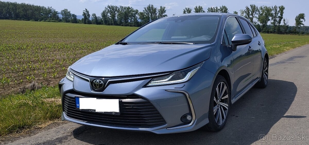 Toyota Corolla Sedan 1.5 - 4