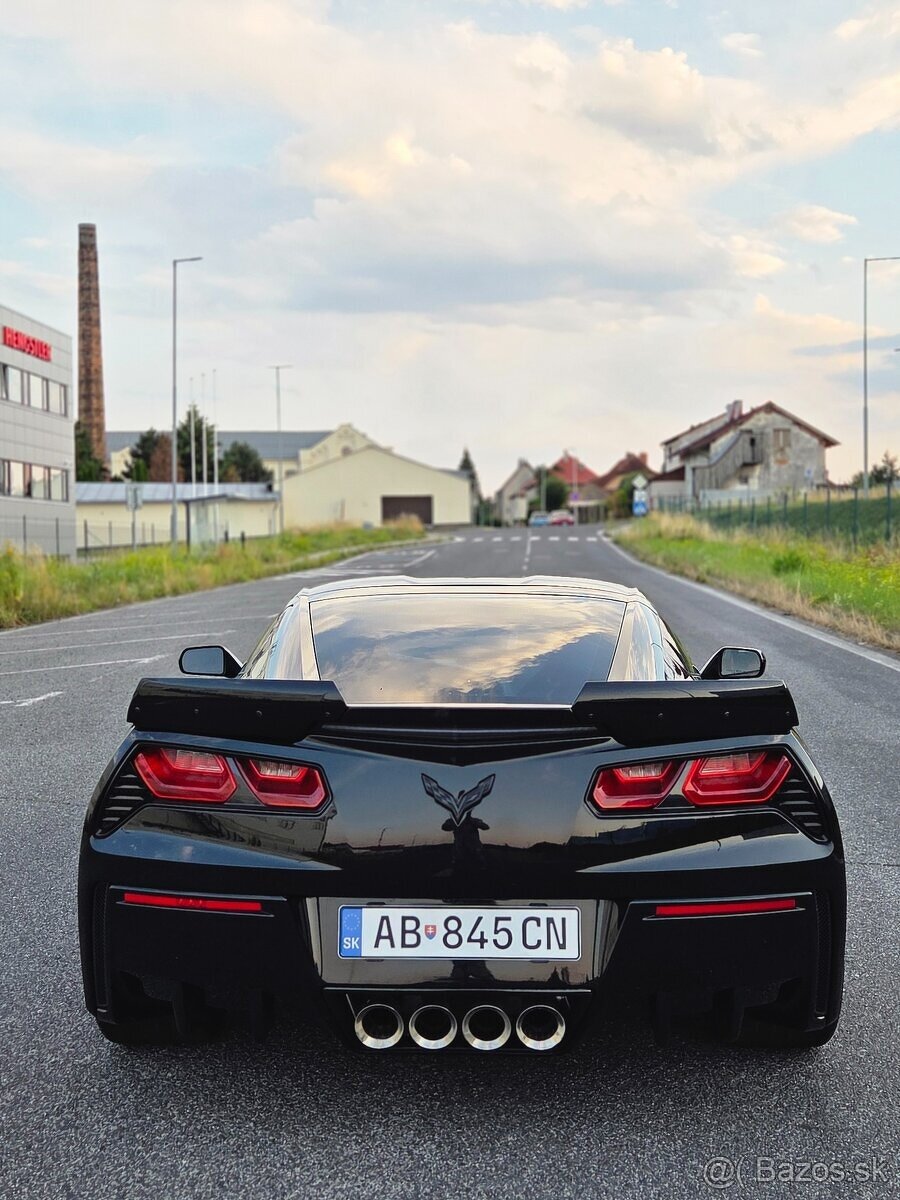 Chevrolet Corvette C7 - 4