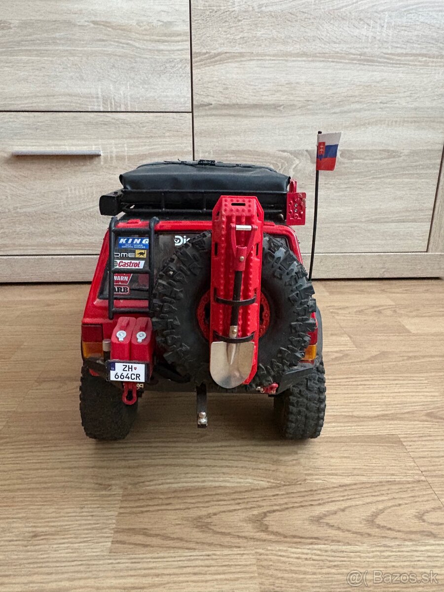 Predám RC model jeep cheroke 1/10 - 4
