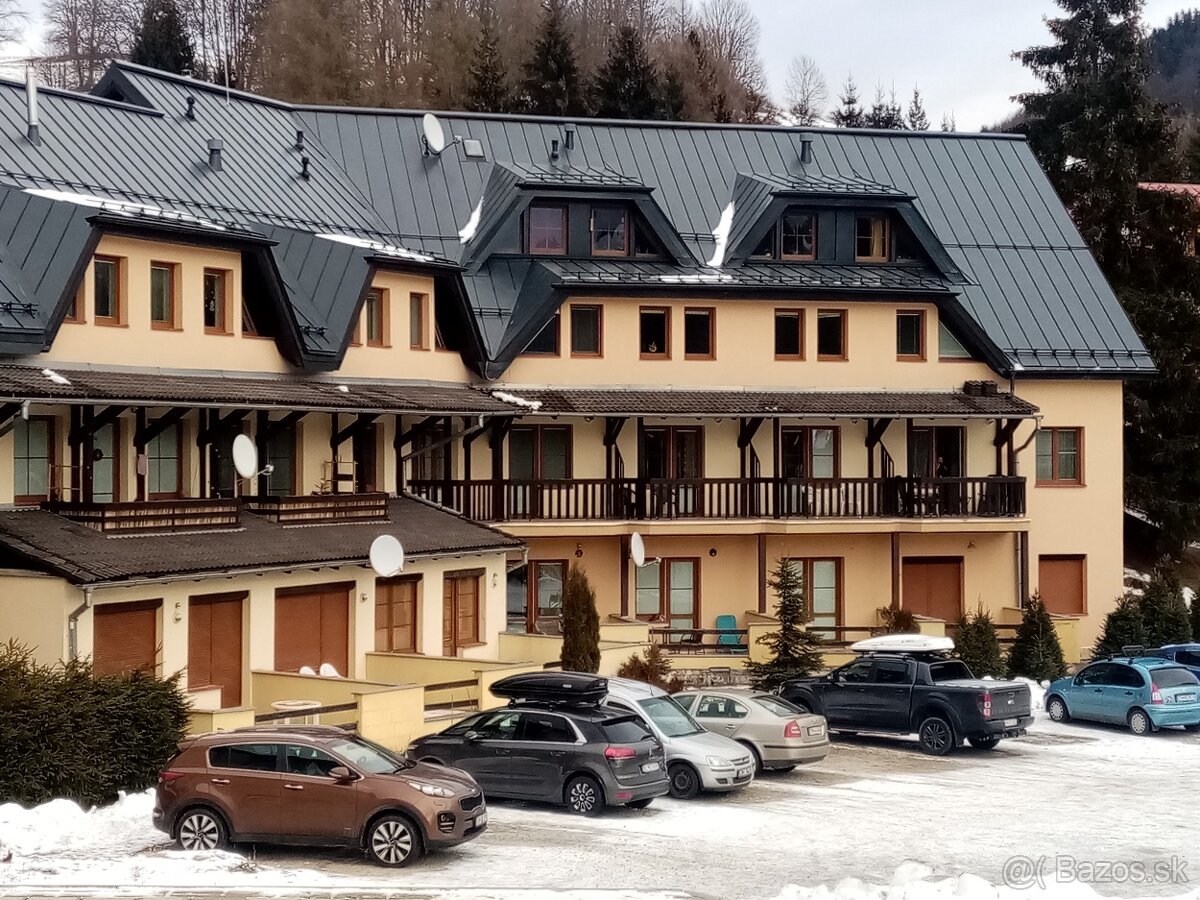 APARTMÁN DONOVALY PRIAMO PRI LANOVKE DO PRENÁJMU - 4