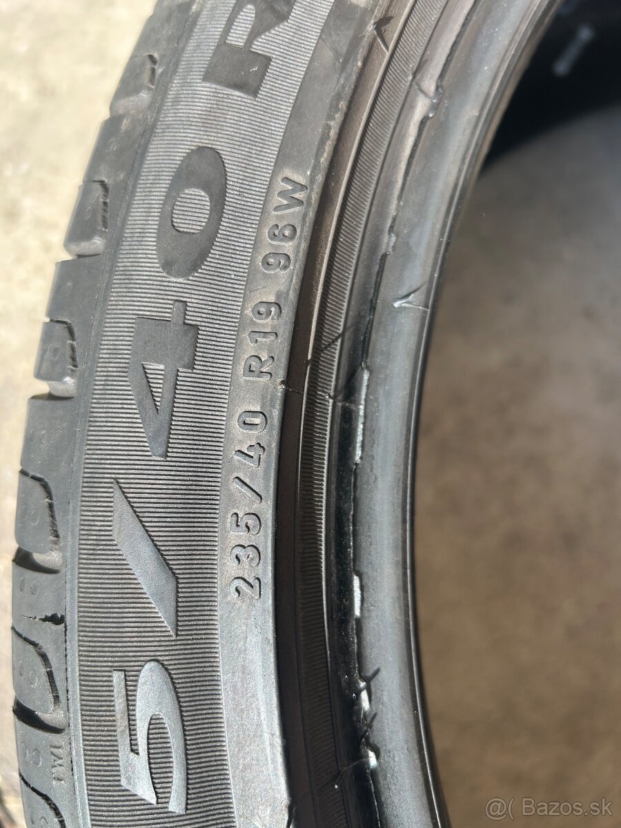 235/40 R19 PIRELLI letné - 4