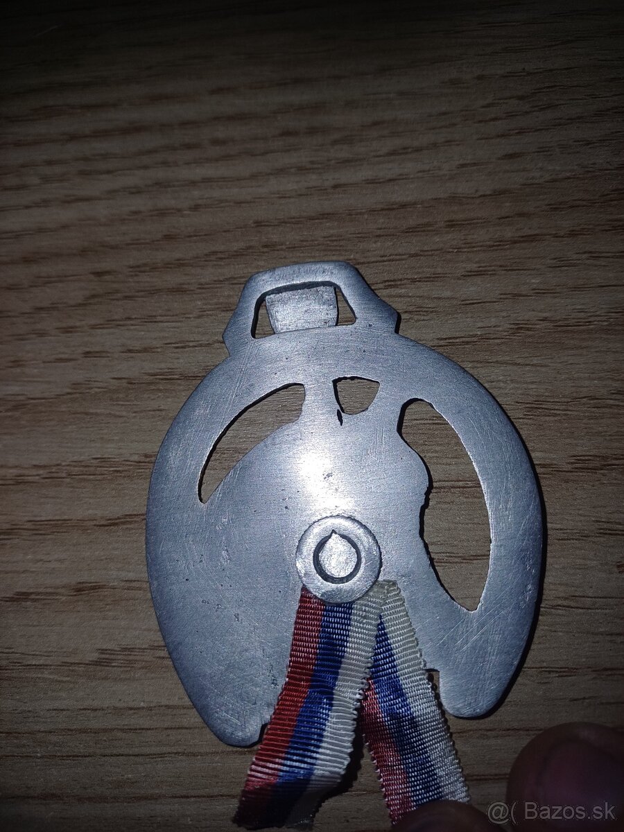 Predám odznak slovensky stat. - 4