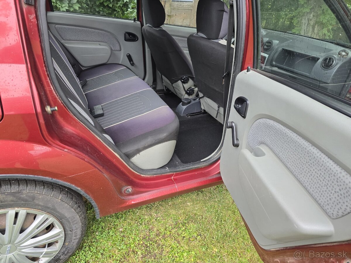 Predam Dacia Logan 1.4 MPI - 4