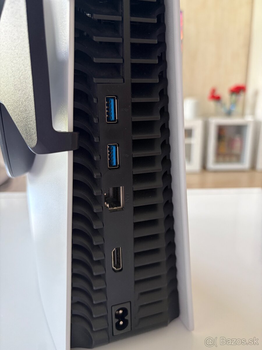 Playstation 5 + 1TB SSD - 4