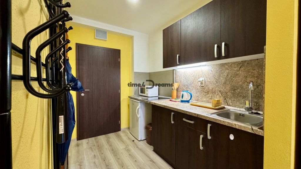 NA PREDAJ apartmán v Podhájskej - 4