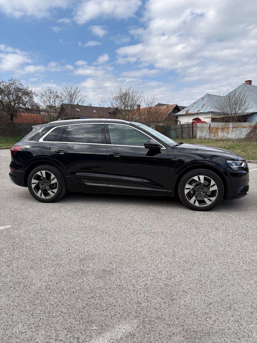 Audi E-tron 50 quattro 230 kW - 4
