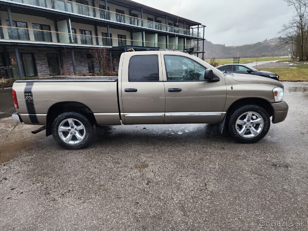 Predám dodge ram 5,7 hemi 4x4 2007 laramie - 4