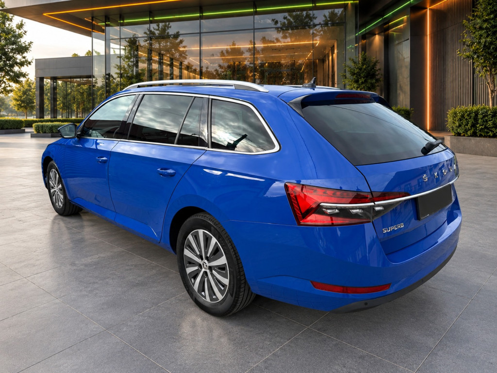 Škoda Superb Combi 2023 - 4