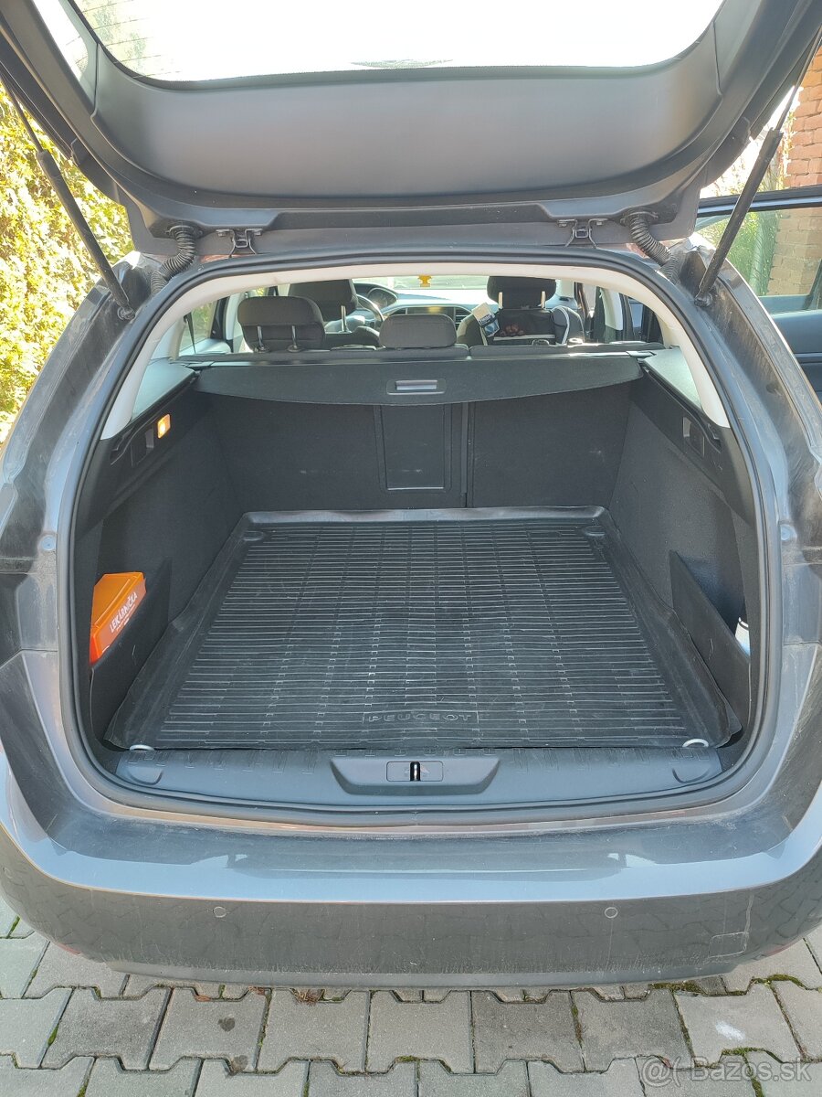 Peugeot 308SW - 4