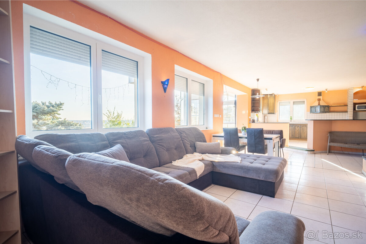 Na prenájom rodinný dom v Nitre - časť Zobor - 4