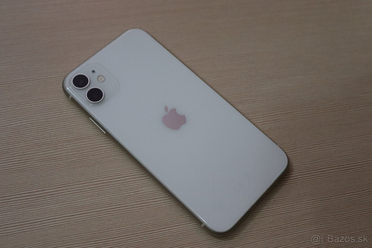 Apple iPhone 11 64GB - 4