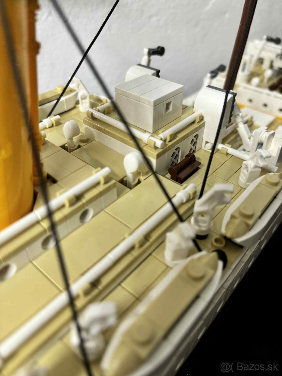 LEGO Titanic 10294 - 4