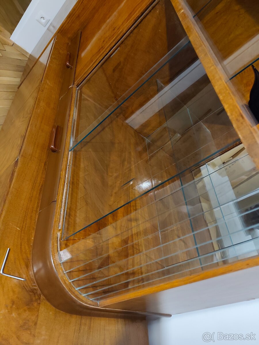 Starožitný nábytok - 4